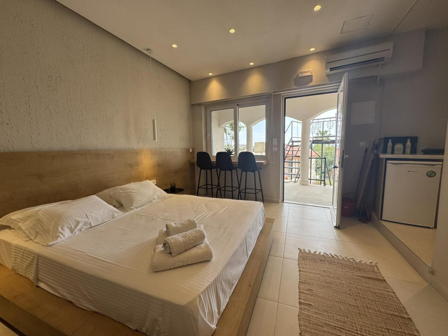 Eleftherias Suites - Near Beach Apartments Marathi  Extérieur photo